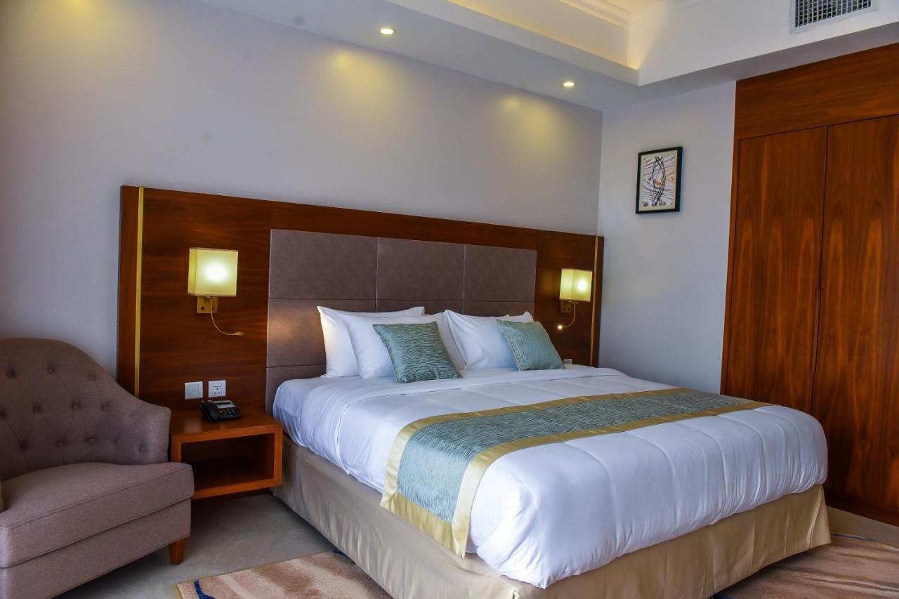 Admas Grand Hotel Entebbe Extérieur photo