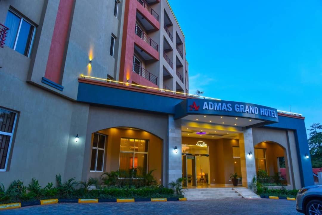 Admas Grand Hotel Entebbe Extérieur photo