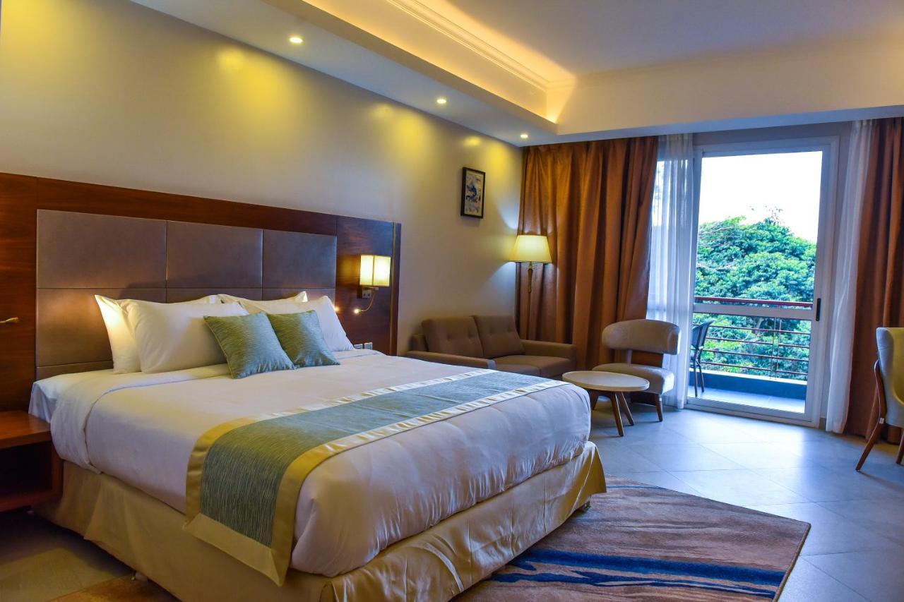 Admas Grand Hotel Entebbe Extérieur photo