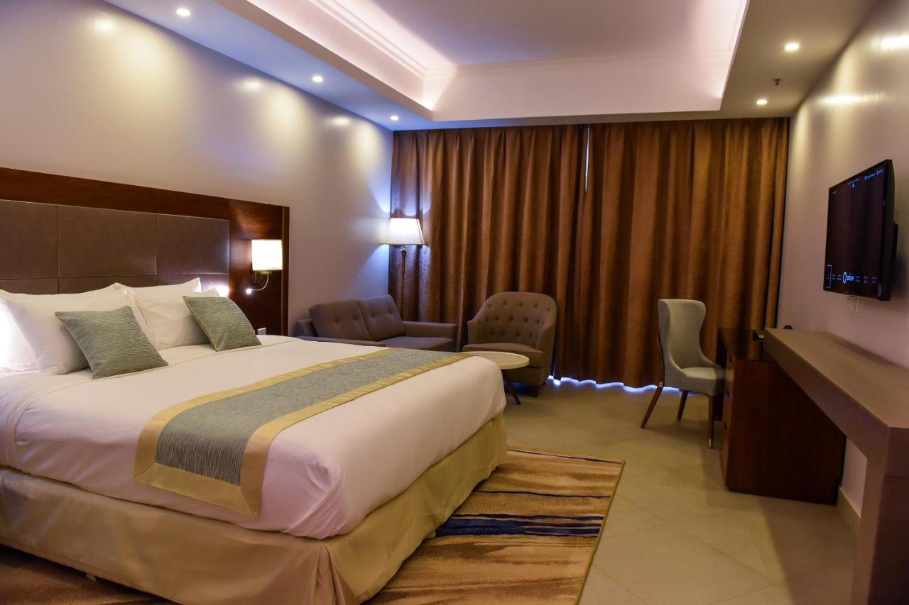 Admas Grand Hotel Entebbe Extérieur photo